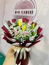 Load image into Gallery viewer, Tulips Bouquet
