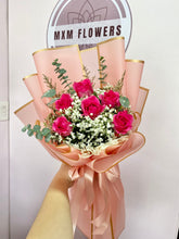 Load image into Gallery viewer, Pink rose Bouquet
