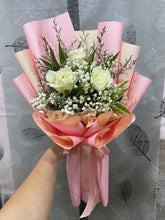 Load image into Gallery viewer, White Rose bouquet
