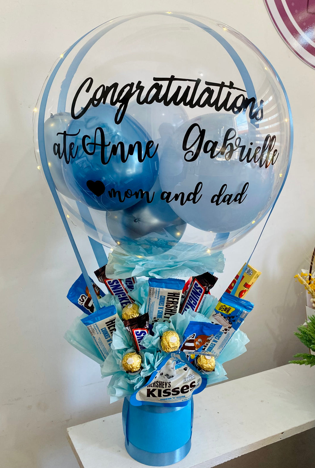 H Graduation Balloon & chocolate